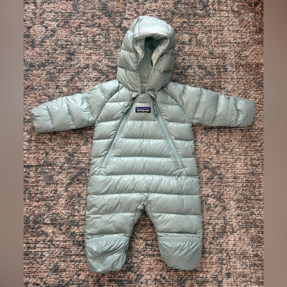 Patagonia Infant Hi-Loft Down Sweater Bunting